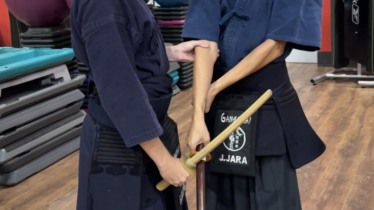 Demostración del kata Kodachi Sanbon-me (小太刀三本目)